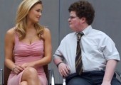 Beso Bar Refaeli super bowl